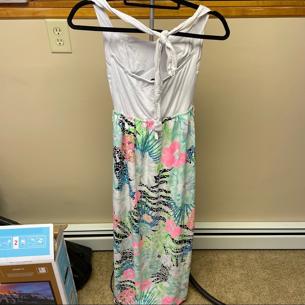 2b Bebe Floral Maxi Dress - Picture 2 of 3